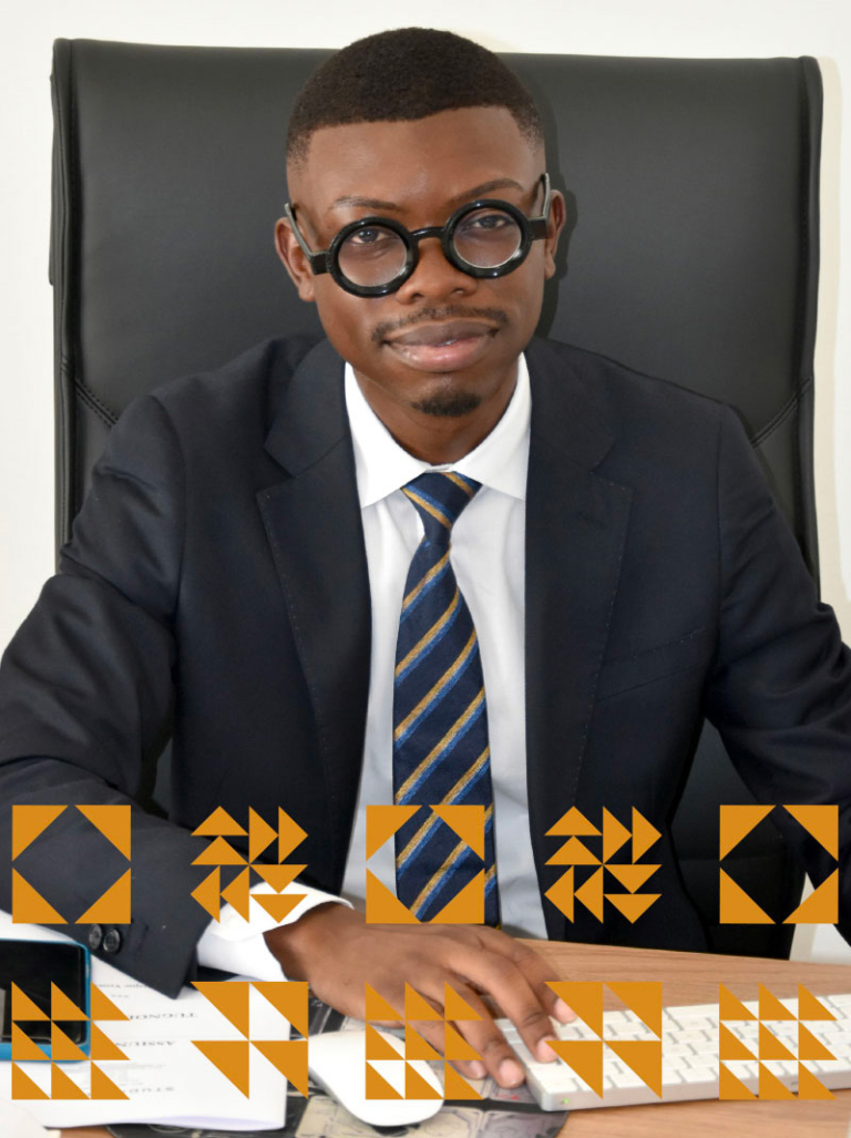 Avvocato Desmond Kipenge